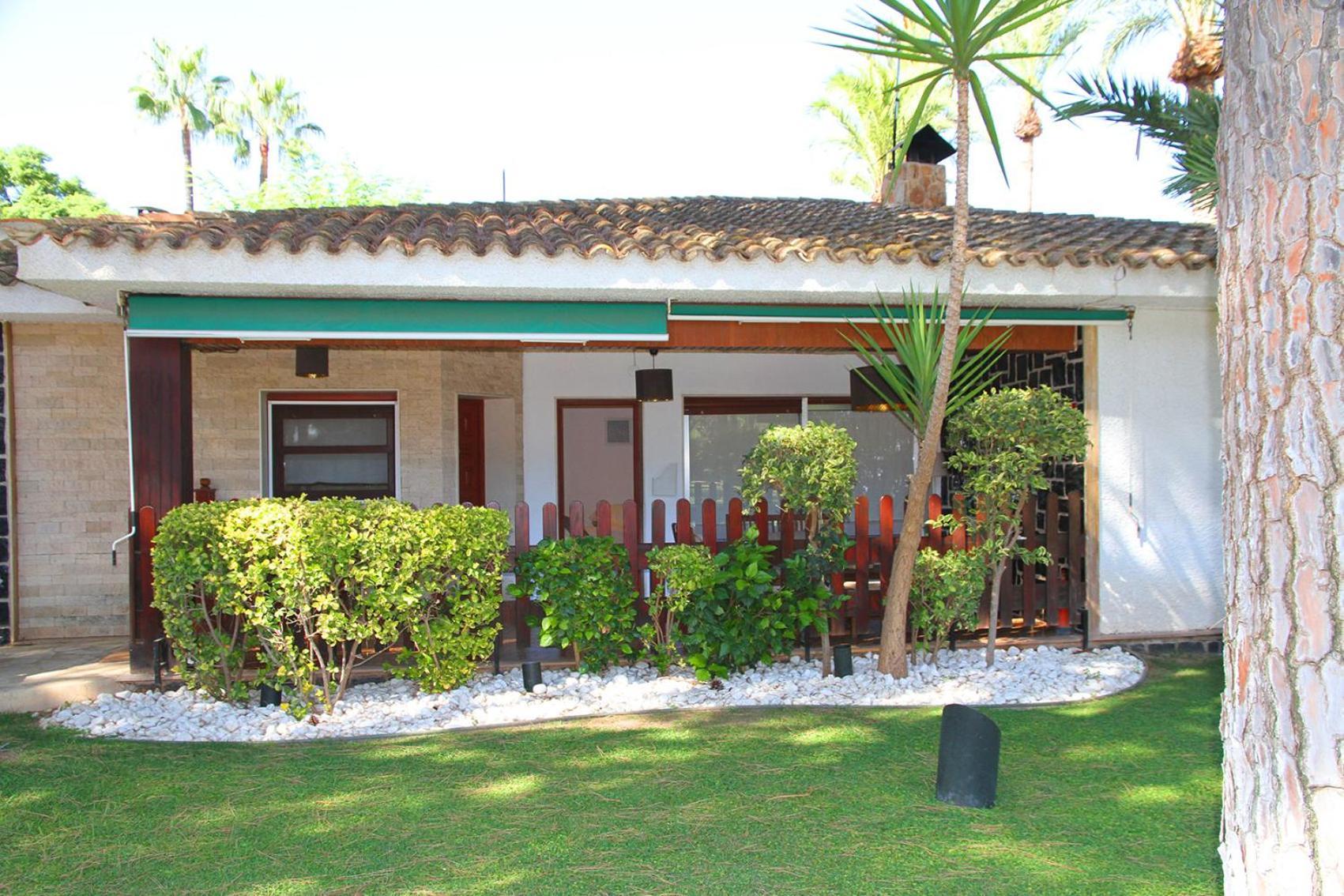 El Oasis Villa Resort La Eliana Dış mekan fotoğraf
